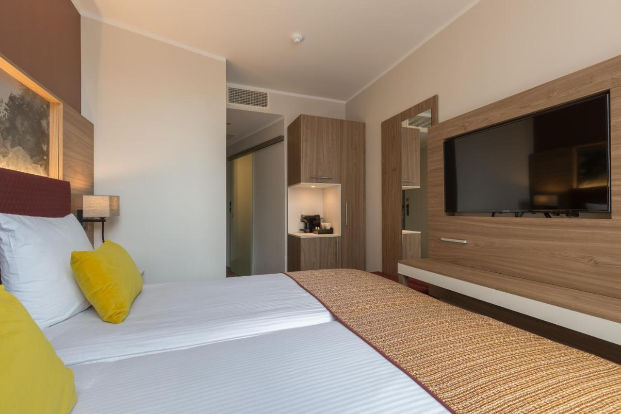 Leonardo Hotel Antwerpen Ngoại thất bức ảnh