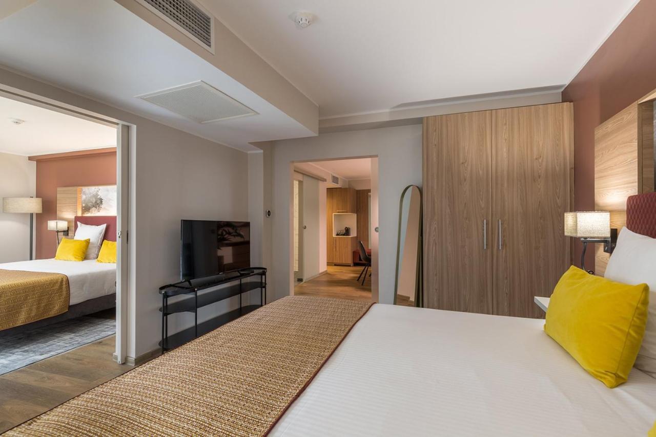 Leonardo Hotel Antwerpen Ngoại thất bức ảnh